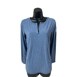 Under Armour Womens Shirt Size XS Blue V-neck Long Sleeve Running Top Casual
